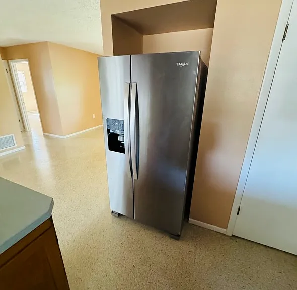 Gladesview Dr — Photo 11