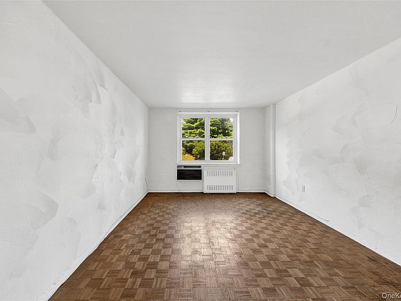 5th image of 40 S Cole Avenue #1H