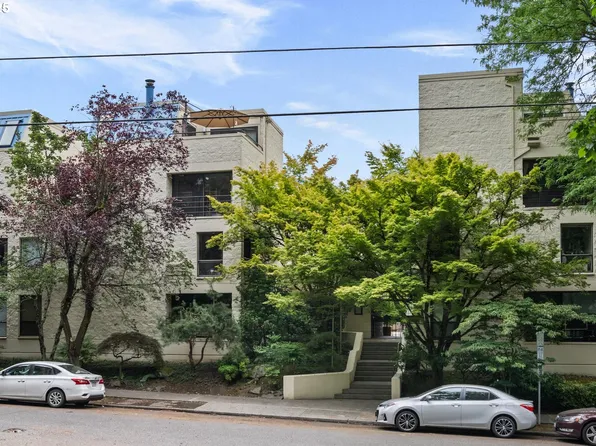 1919 NW Hoyt St #104, Portland, OR 97209