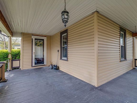 3rd image of 309 Nichols St