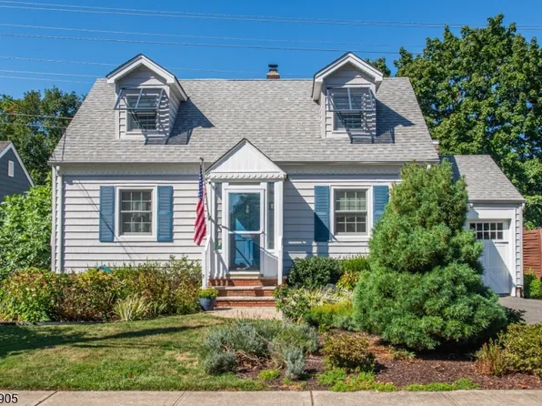 175 Knollwood Ter, Clifton City, NJ 07012