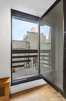 3rd image of 455 Park Ave S APT 504