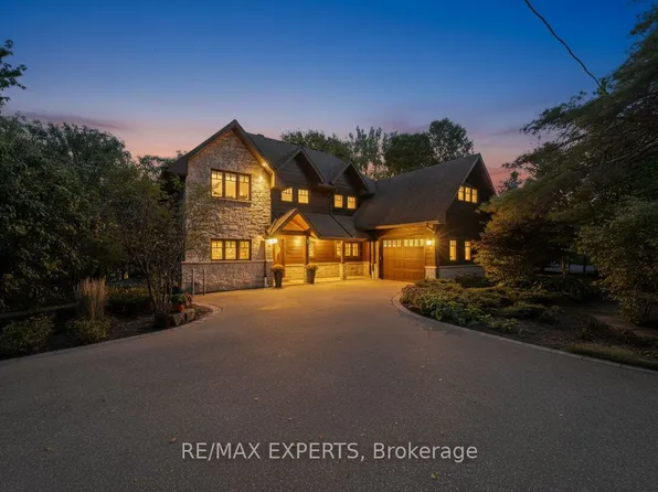 65 John St, King, ON L7B 1J6