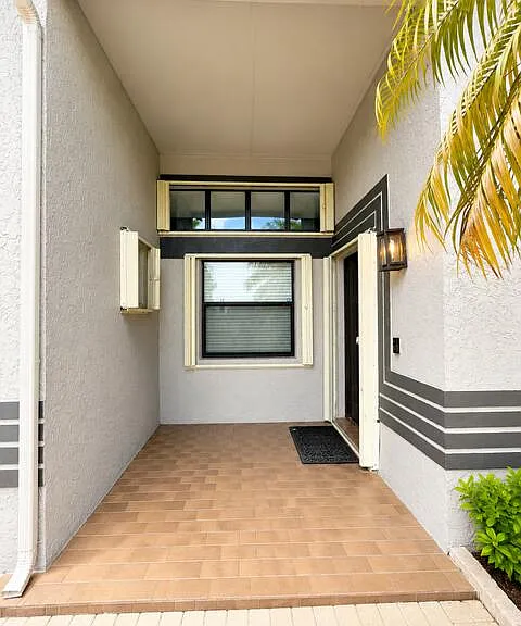 4683 NW 99th Ter — Photo 12