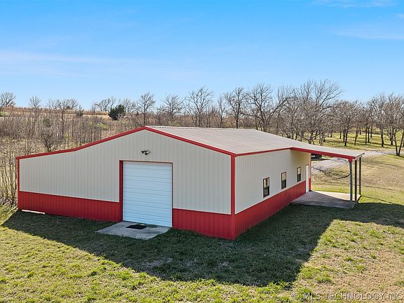 4th image of 1451 Gateway Rd