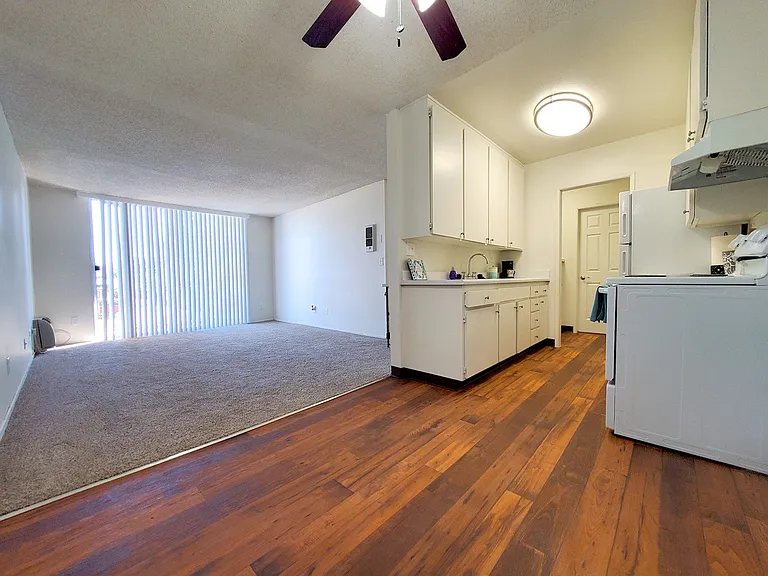 Westwood Apartments — Photo 5