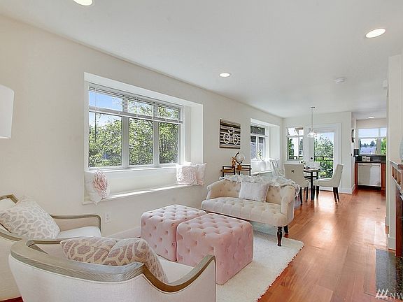 2nd image of 8126 Delridge Wy Sw B #B