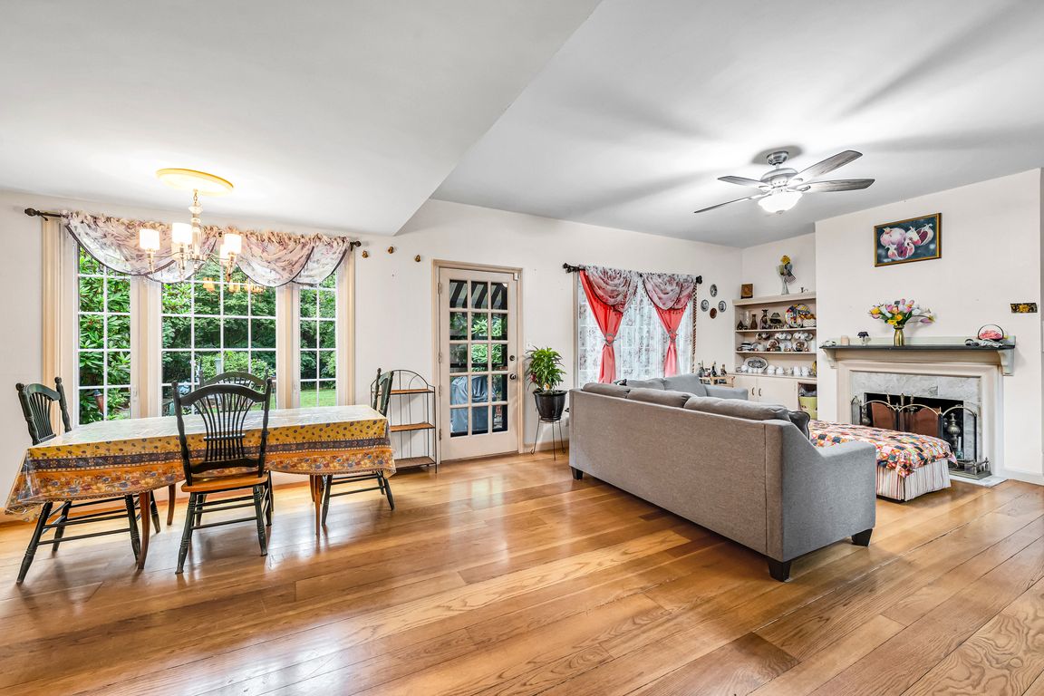 next background image