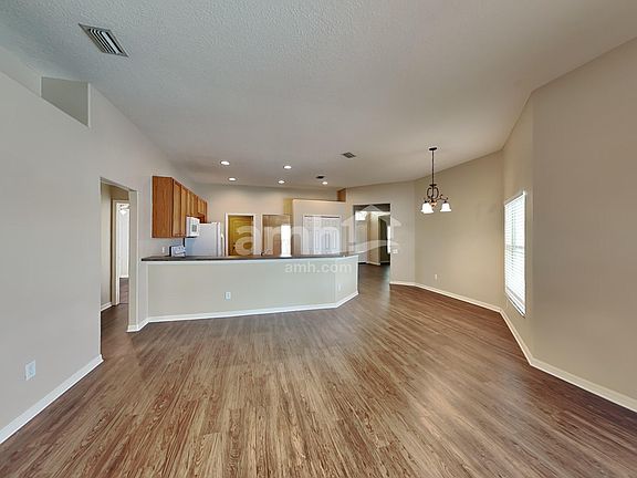 5th image of 6435 Clair Shore Dr