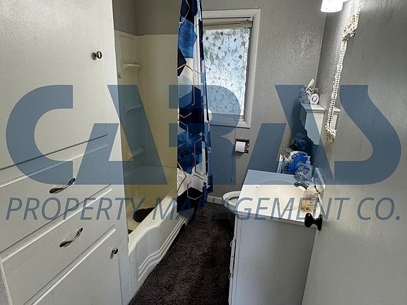 3rd image of 211 Antigone Dr