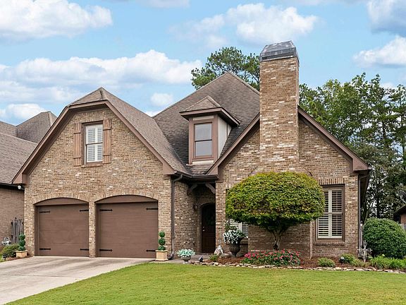 2nd image of 2290 Chalybe Trl