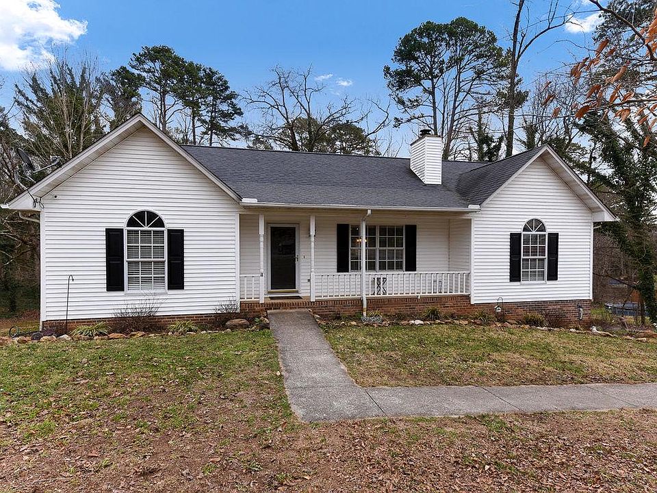 1st image of 3196 Fairoaks Dr