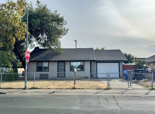2695 Fairfield St, Sacramento, CA 95815