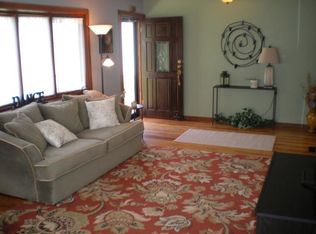 575 E Beaumont Rd, Columbus, OH 43214