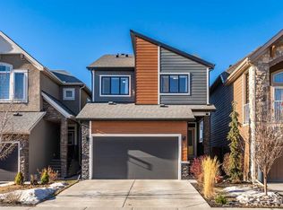 23 E Cranbrook Grn SE, Calgary, AB T3M 2X1