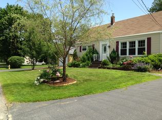 13 Wadsworth Rd, Brunswick, ME 04011