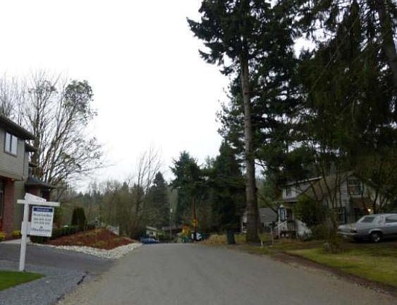2nd image of 1425 85th Ave NE