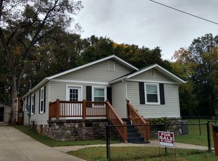 22 Harris Ln, Greenville, SC 29607