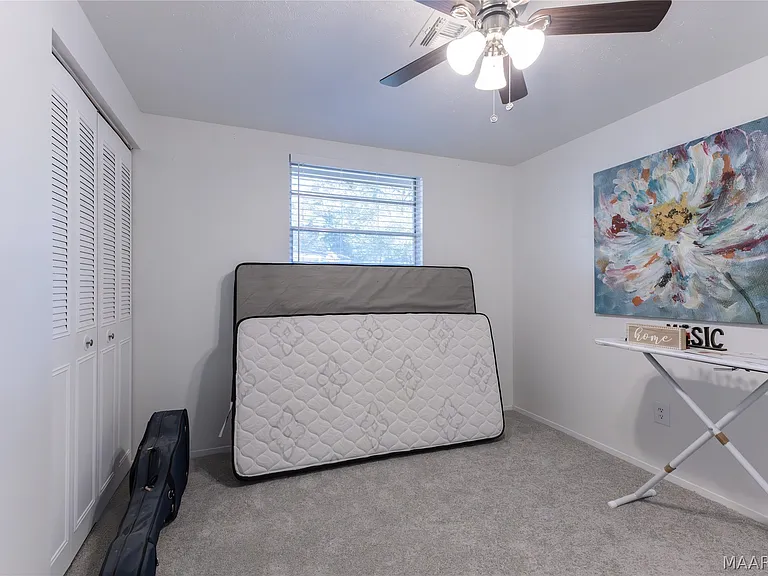 617 Wisteria Rd — Photo 19
