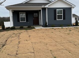 24 Byway Cir, Kilmarnock, VA