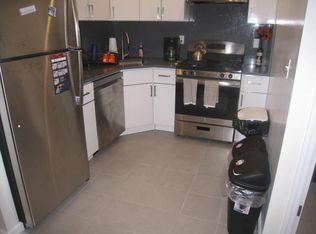 2578 38th St #2F, Astoria, NY 11103