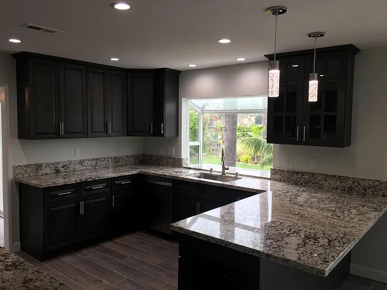 3253 Avenida Anacapa — Photo 3