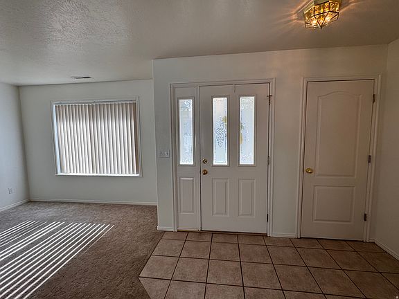 5th image of 461 E Topaz Blvd #6