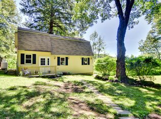 39 Becket West Rd, Becket, MA 01223