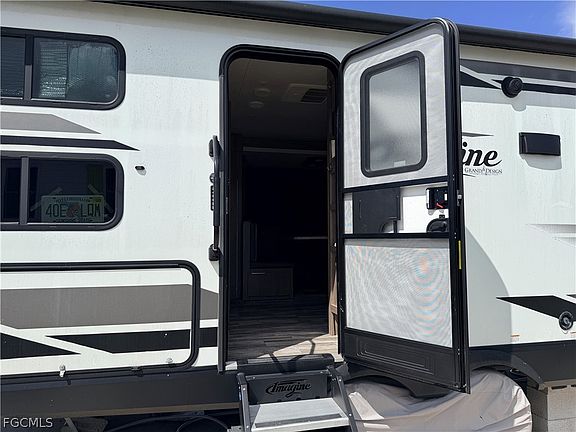 4th image of 19681 Summerlin Rd #316