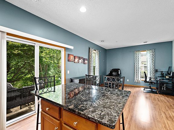 5th image of 7370 Unity Ln N