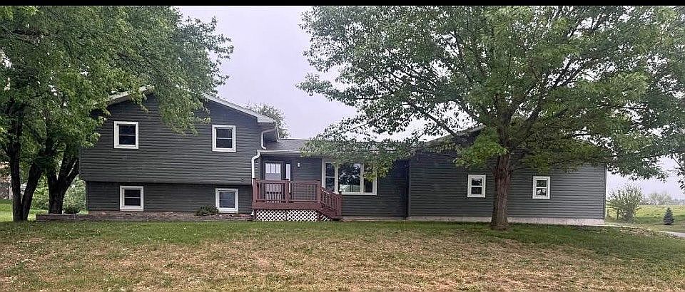 1st image of 902 Harvard Ave
