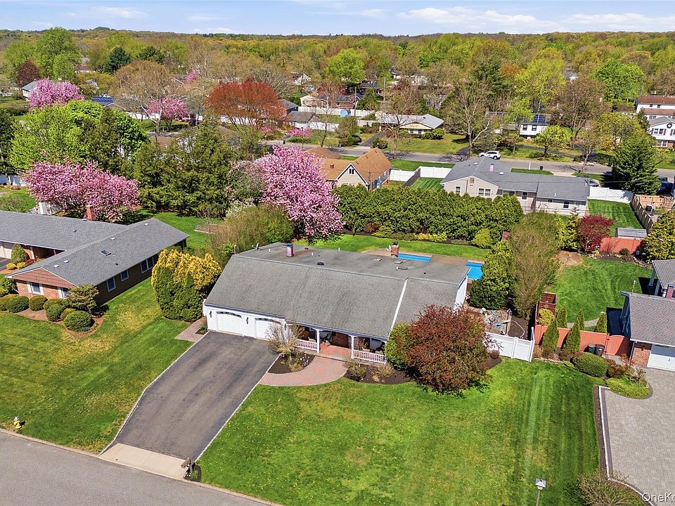 1st image of 28 Manchester Lane