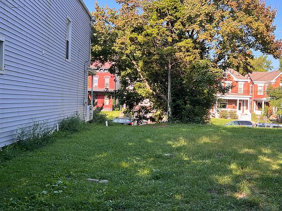 4th image of 1816 Garrard St