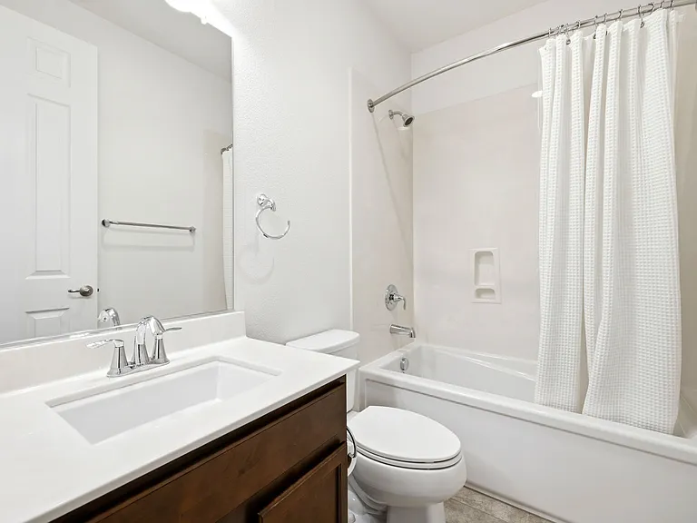 8600 Arcos Way — Photo 32