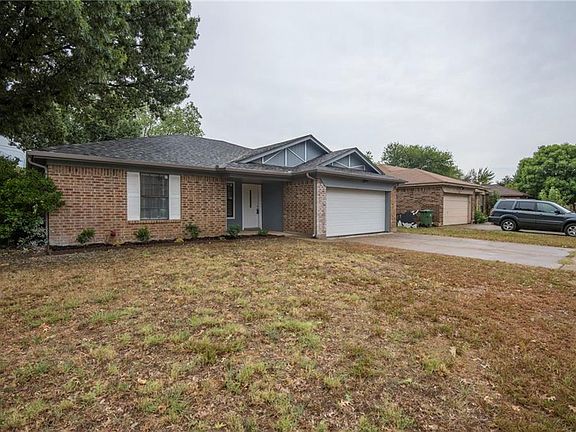 4th image of 6211 Autumn Springs Ct
