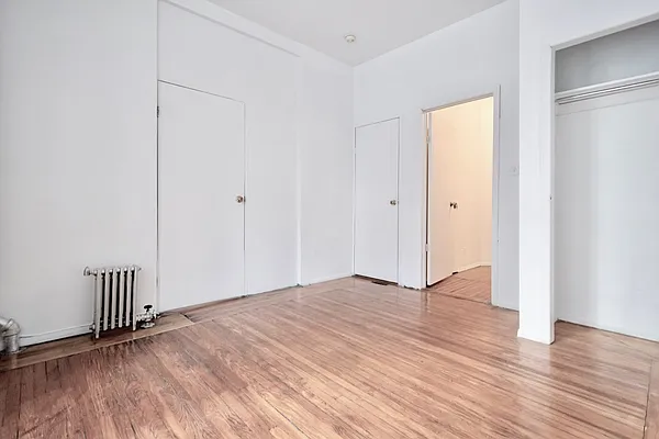 Rented by KYLM, LLC | media 8