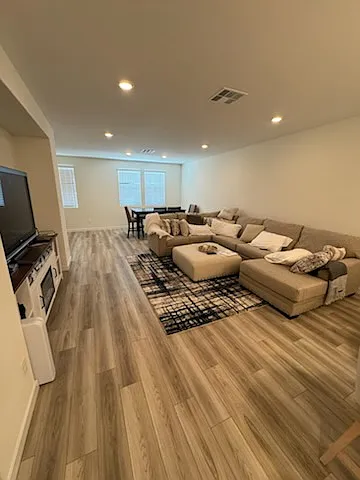 Building Photo - 27563 Sanctuary Ct