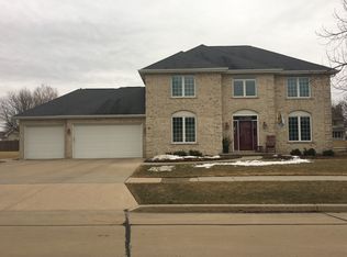 409 E Fernwood Ln, Appleton, WI 54913