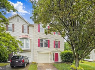 43176 Gatwick Sq, Ashburn, VA 20147
