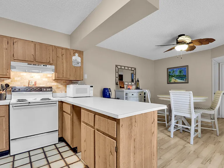 1420 Ocean Way #7D — Photo 14