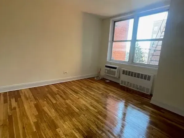 3315 Nostrand Avenue image 3 of 6