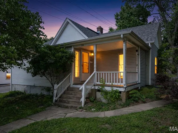 516 N Mill St, Festus, MO 63028
