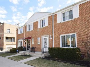 7213 N Hamilton Ave, Chicago, IL 60645