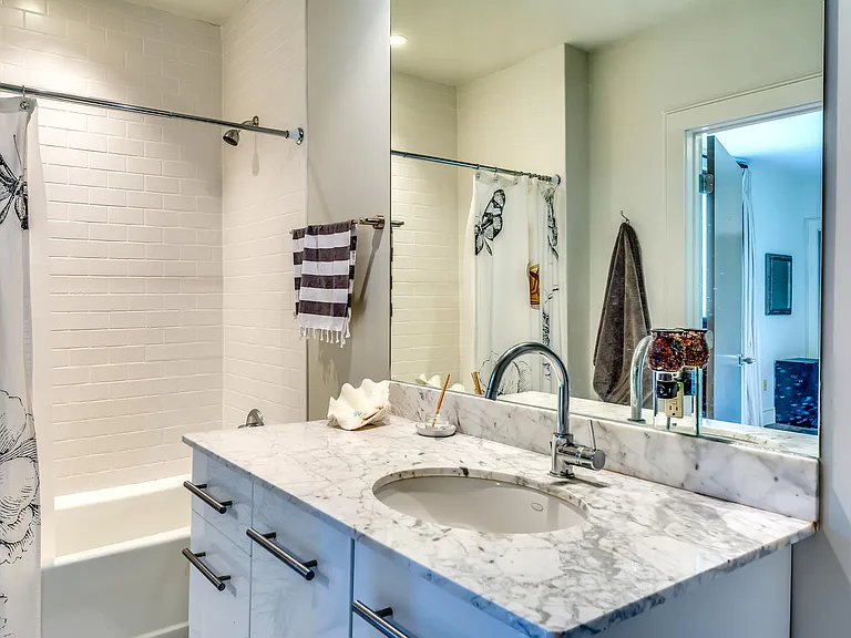 509 Cloverdale Rd #201APT-201 — Photo 9