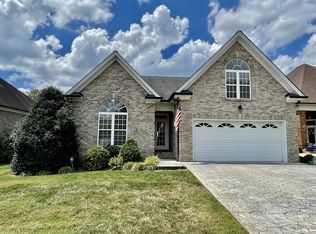 1132 Fairvue Village Ln, Gallatin, TN 37066