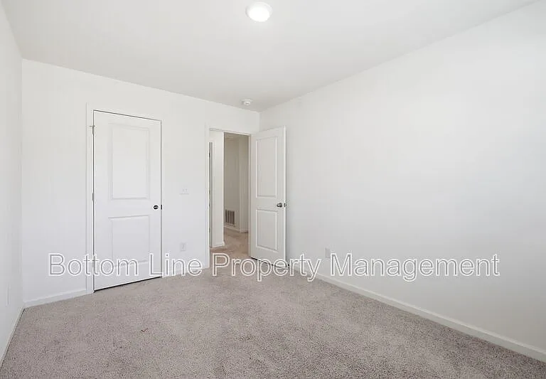 1117 Dakine Dr — Photo 33
