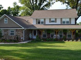 1677 Collins Rd, Nashville, AR 71852