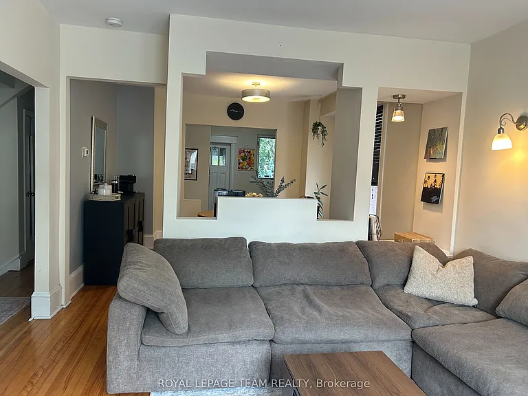 427 Sunnyside Ave #B — Photo 3