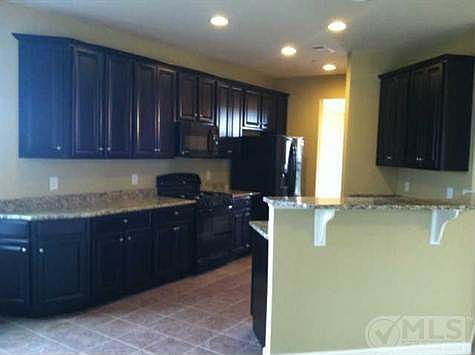 3rd image of 156 Stream Valley Blvd