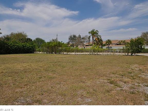 4th image of 27000 Harbor Dr